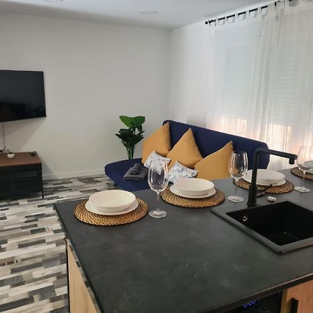 Apartamento Soria Calaveron Luaran gambar